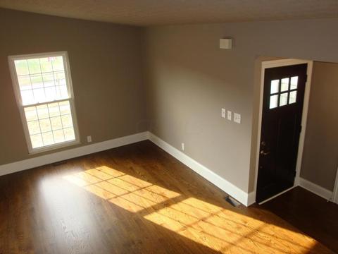 2112 Scottingham Dr, Dublin, OH 43016 photo 2