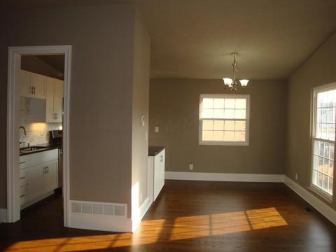 2112 Scottingham Dr, Dublin, OH 43016 photo 5