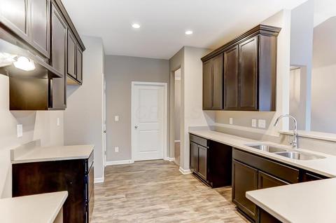 1807 Declaration Dr W, Lancaster, OH 43130 photo 12