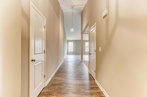 1807 Declaration Dr W, Lancaster, OH 43130 photo 4