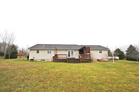 6100 Sharp Rd, Mount Vernon, OH 43050 photo 2