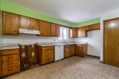 205 E North St, Worthington, OH 43085 photo 10