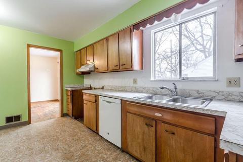 205 E North St, Worthington, OH 43085 photo 11