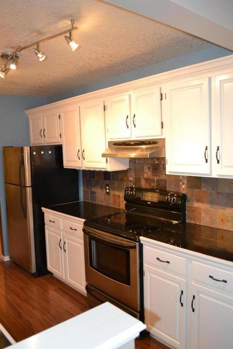 522 Derby Downs Rd, Newark, OH 43055 photo 3