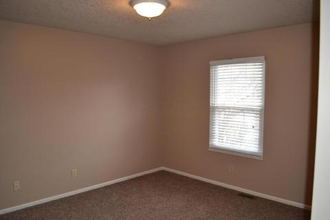 522 Derby Downs Rd, Newark, OH 43055 photo 13