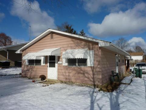 30 E Postal Ave, Newark, OH 43055 photo 1