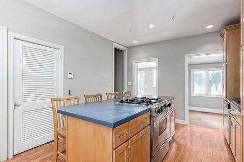 443 E Deshler Ave, Columbus, OH 43206 photo 7