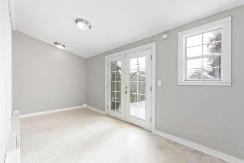 443 E Deshler Ave, Columbus, OH 43206 photo 9