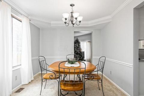 8935 Guilder St, Powell, OH 43065 photo 27
