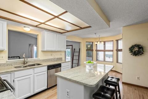 8935 Guilder St, Powell, OH 43065 photo 3