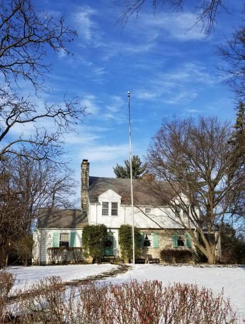 236 E Torrence Rd, Columbus, OH 43214 photo 1