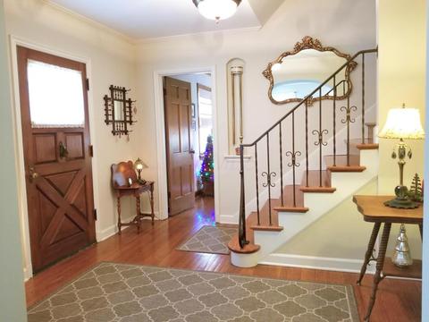 236 E Torrence Rd, Columbus, OH 43214 photo 4