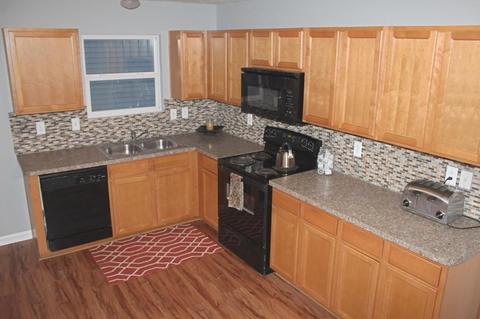 1379 Ithaca Dr, Columbus, OH 43228 photo 5