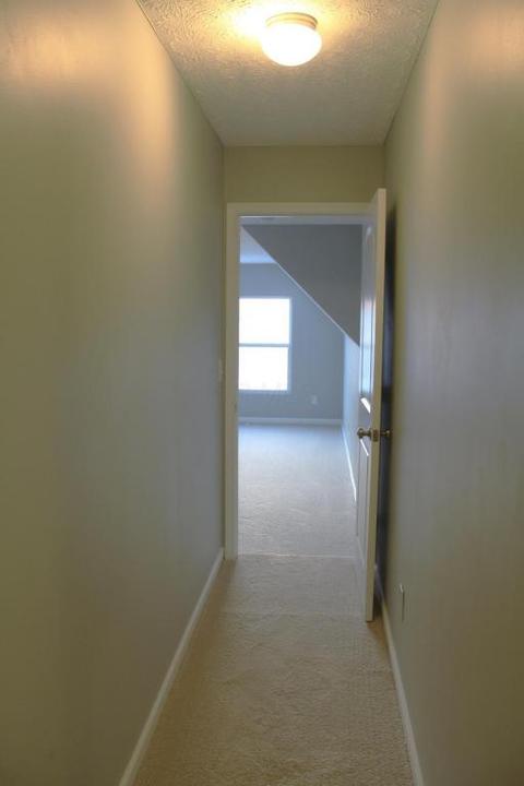1379 Ithaca Dr, Columbus, OH 43228 photo 16