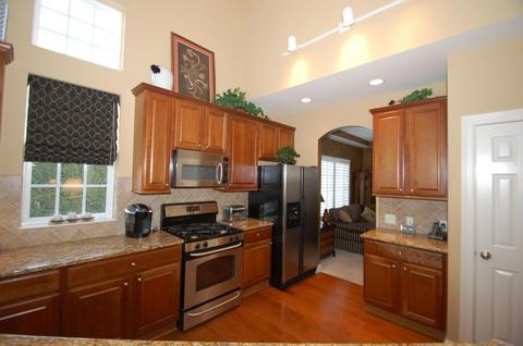 6894 Foresthaven Loop, Dublin, OH 43016 photo 2