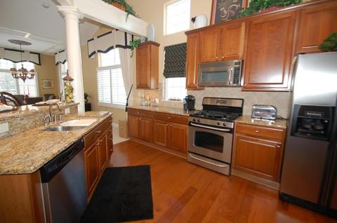 6894 Foresthaven Loop, Dublin, OH 43016 photo 5