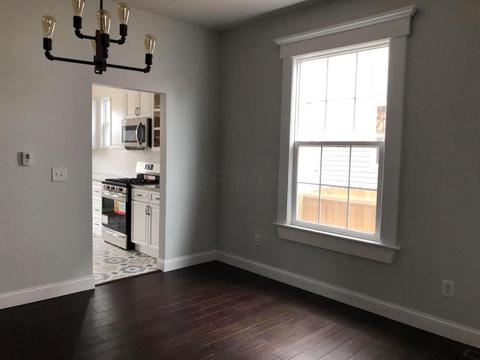 334 Saint Clair Ave, Columbus, OH 43203 photo 17