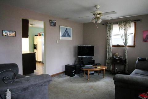 651 Westphal Ave, Columbus, OH 43213 photo 3