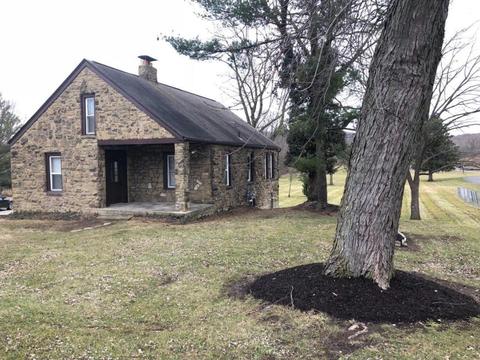 907 E Main St, Newark, OH 43055 photo 1