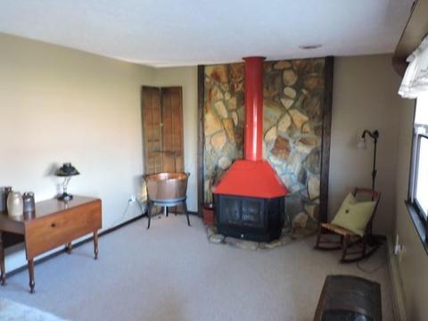 1907 Karla Dr, Marion, OH 43302 photo 2