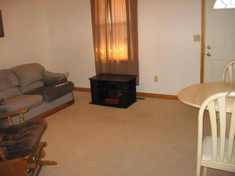 438 E Ohio St, Circleville, OH 43113 photo 6