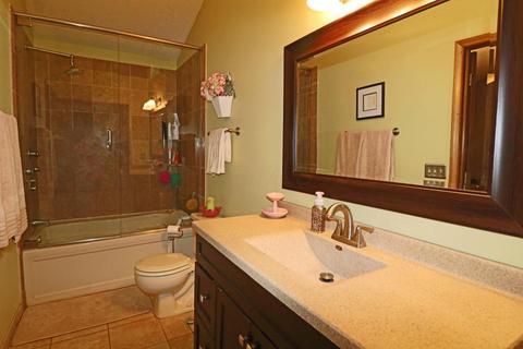 8872 Cornwallis Ct, Powell, OH 43065 photo 3