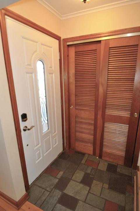 3879 Chiselhurst Pl, Columbus, OH 43220 photo 13
