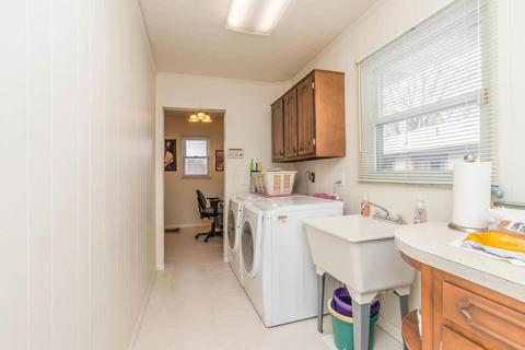 5949 Sinclair Rd, Columbus, OH 43229 photo 12