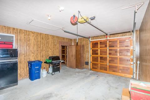 5949 Sinclair Rd, Columbus, OH 43229 photo 13