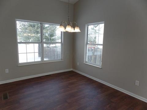 2759 Barrows Rd, Columbus, OH 43232 photo 5