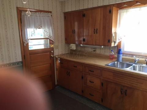820 Atwater Ave, Circleville, OH 43113 photo 5