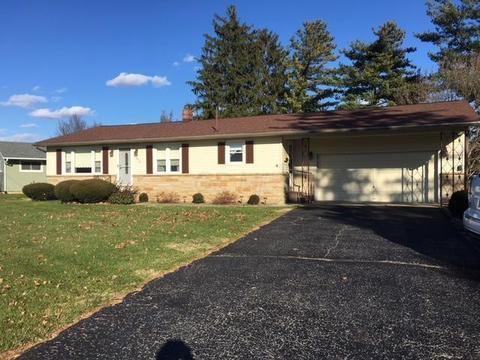 820 Atwater Ave, Circleville, OH 43113 photo 1