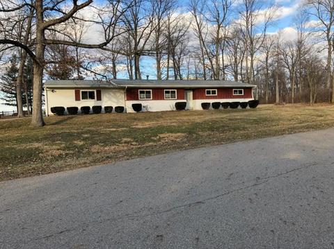 1368 Cambridge Pl, Circleville, OH 43113 photo 3