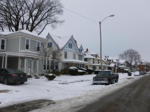 310 E Madison Ave, Springfield, OH 45503 photo 4