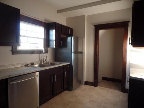 45 E Channel St, Newark, OH 43055 photo 9