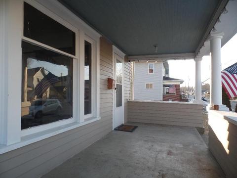 45 E Channel St, Newark, OH 43055 photo 2