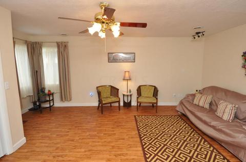 947 Antwerp Rd, Columbus, OH 43213 photo 8