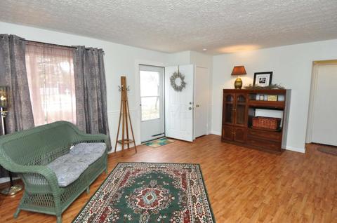 947 Antwerp Rd, Columbus, OH 43213 photo 6