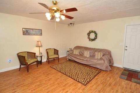 947 Antwerp Rd, Columbus, OH 43213 photo 7