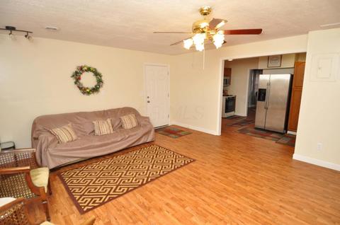 947 Antwerp Rd, Columbus, OH 43213 photo 12