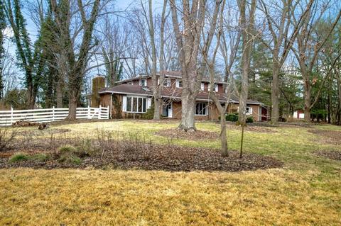 6918 Ludwig Dresback Rd, Circleville, OH 43113 photo 2