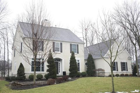 70 Timberknoll Loop, Powell, OH 43065 photo 1
