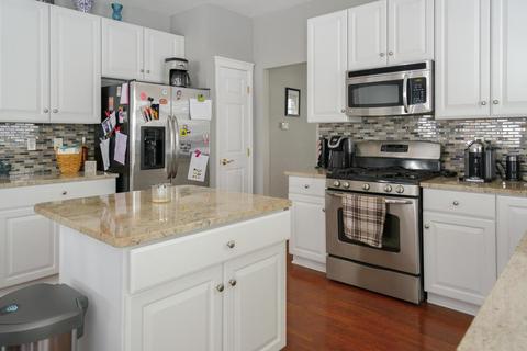 306 Chasely Cir, Powell, OH 43065 photo 6