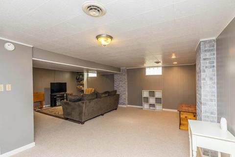 8 Ormsbee Ave, Westerville, OH 43081 photo 21