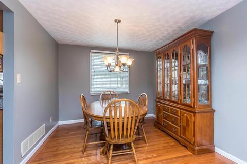 8 Ormsbee Ave, Westerville, OH 43081 photo 12