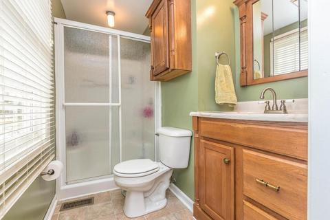 8 Ormsbee Ave, Westerville, OH 43081 photo 16