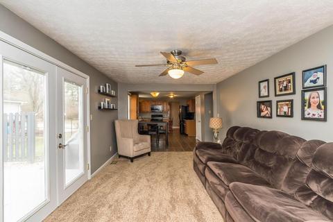 8 Ormsbee Ave, Westerville, OH 43081 photo 7