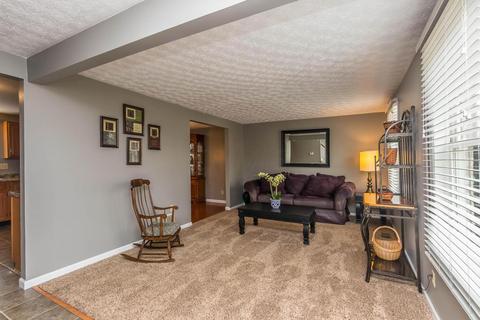 8 Ormsbee Ave, Westerville, OH 43081 photo 9