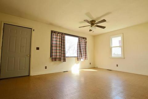 931 Goodwin Ave, Lancaster, OH 43130 photo 2
