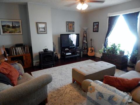 33 E Pratt St, Johnstown, OH 43031 photo 4